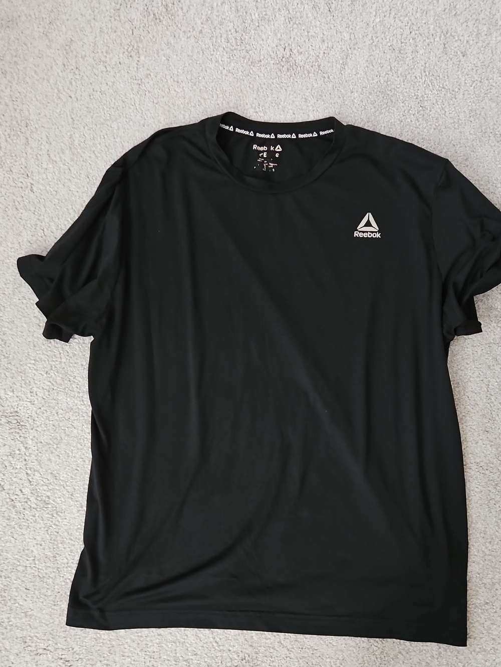 Reebok Men’s Black Athletic Short-Sleeve Tee